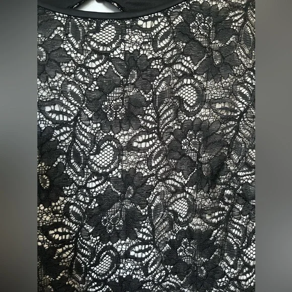 Maggy London Black lace dress. Size 8. - Picture 3 of 5